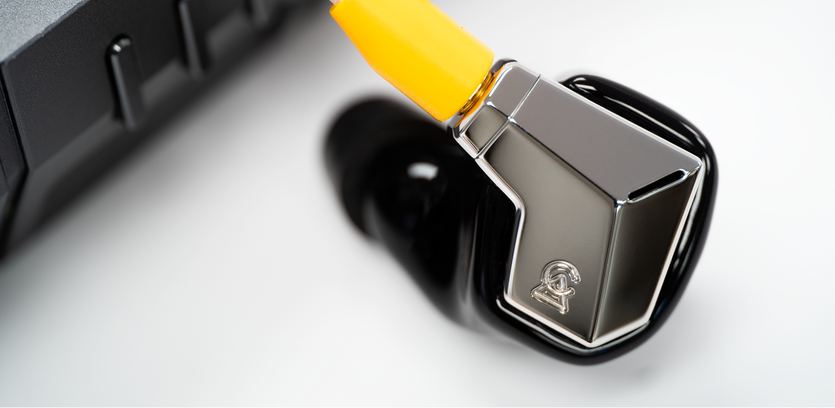 Supermoon | 14mm Full-Range Planar IEM | Campfire Audio Supermoon | 14mm Full-Range Planar IEM | Campfire Audio